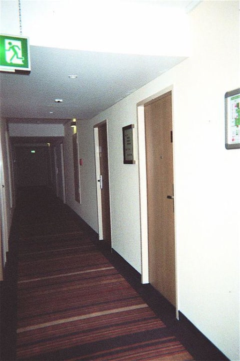 Hotelflur H+ Hotel Bochum