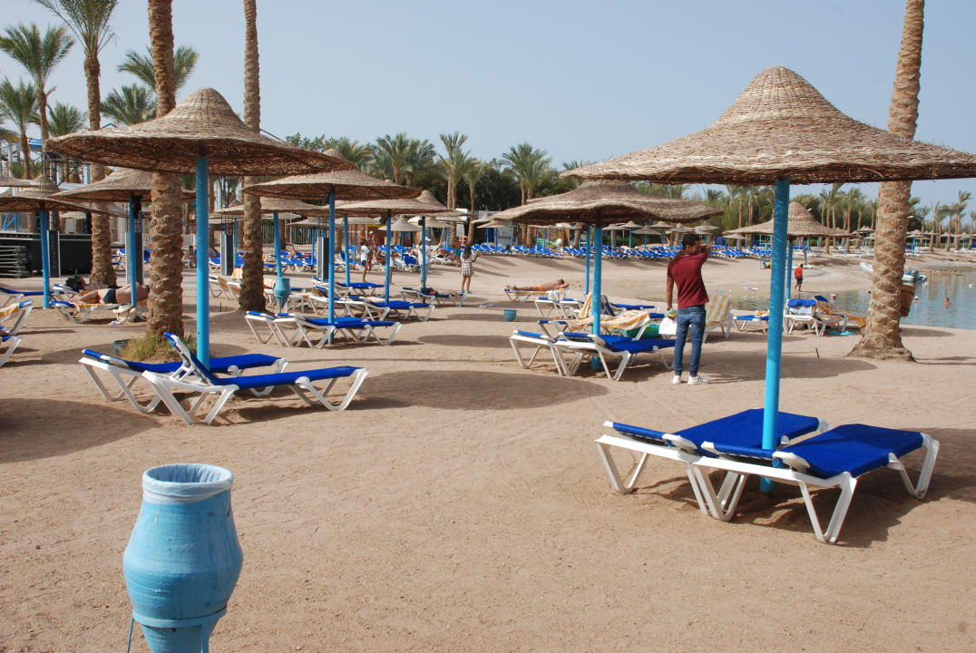 Strand Mirage Bay Resort & Aqua Park