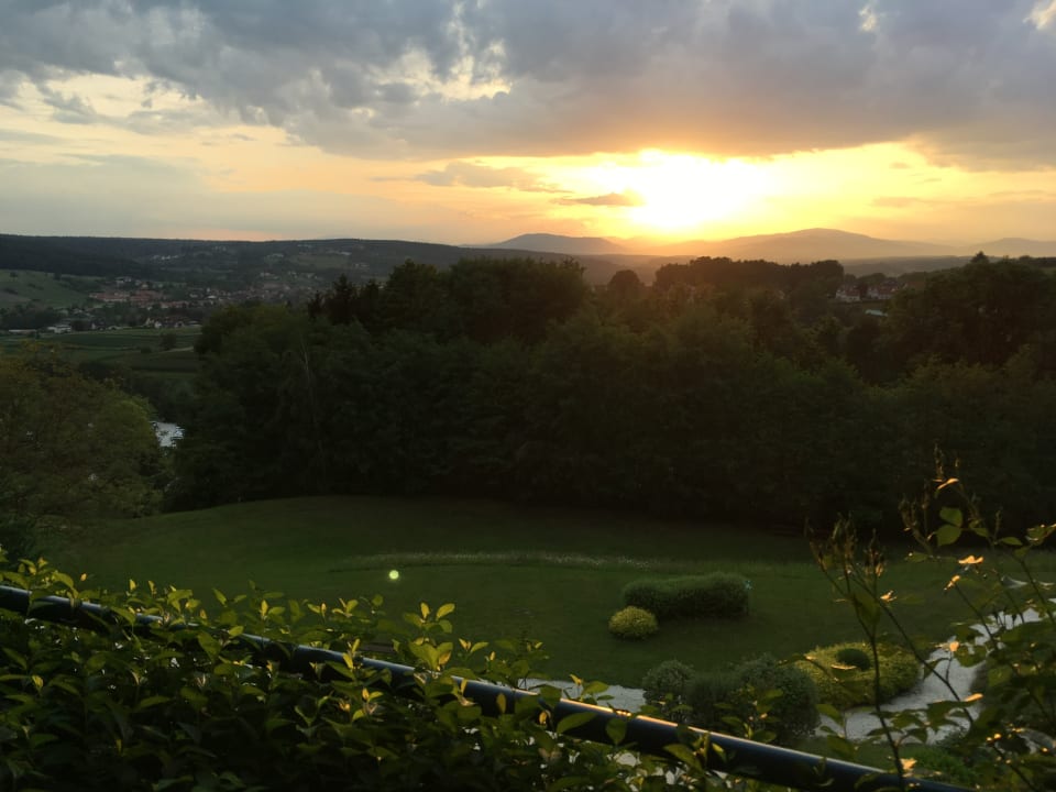 Ausblick Hotel & Spa Der Steirerhof Bad Waltersdorf