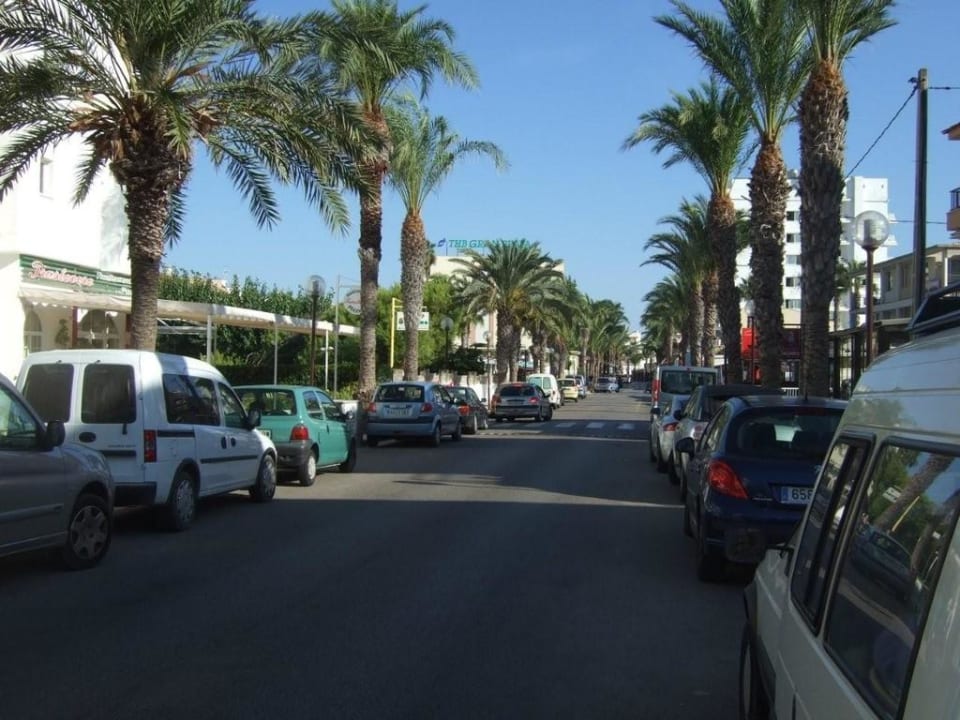 Haupstraße in Hotelnähe Grupotel Dunamar