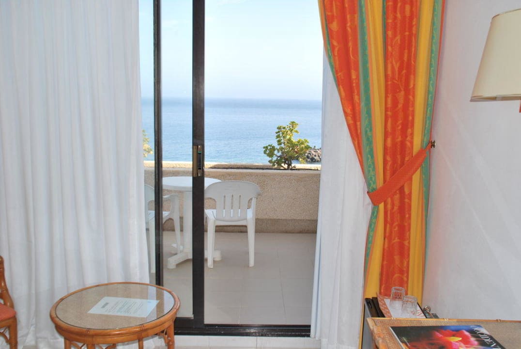 Blick in Richtung Balkon Hotel Grand Teguise Playa