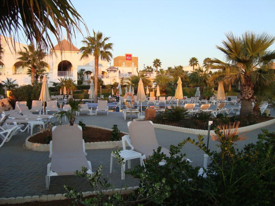 RIU Chiclana Poolanlage Hotel Riu Chiclana
