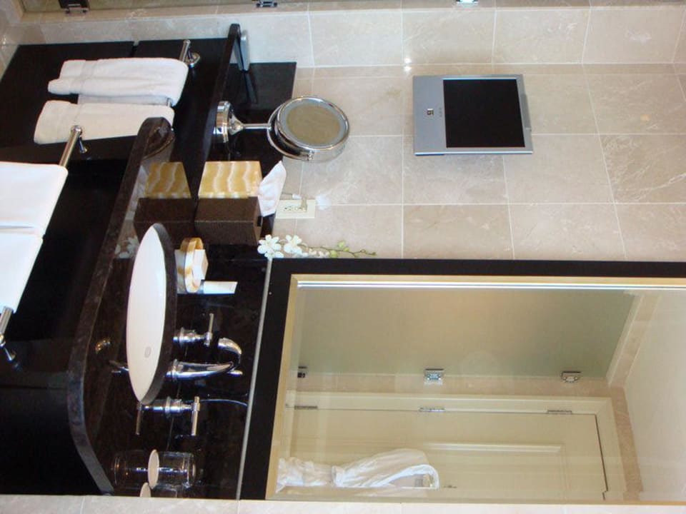 Bad Hotel Mandarin Oriental New York