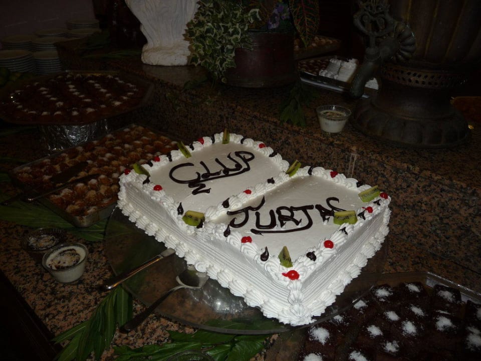 Kuchenbuffet Club Turtas Beach Hotel