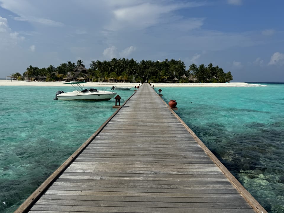 Außenansicht Banyan Tree Vabbinfaru