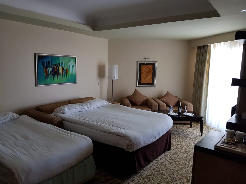 Zimmer Royal Wings Hotel