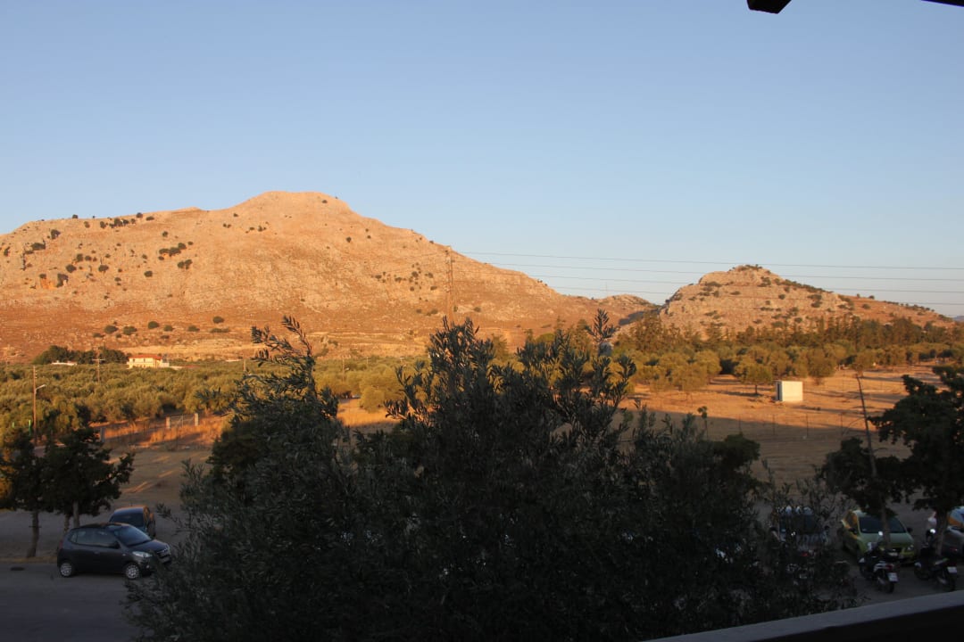 Widok z tarasu Hotel Golden Odyssey