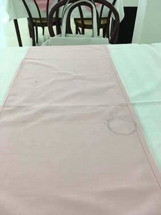 Tischwäsche beim essen nie frisch Hotel Slaven