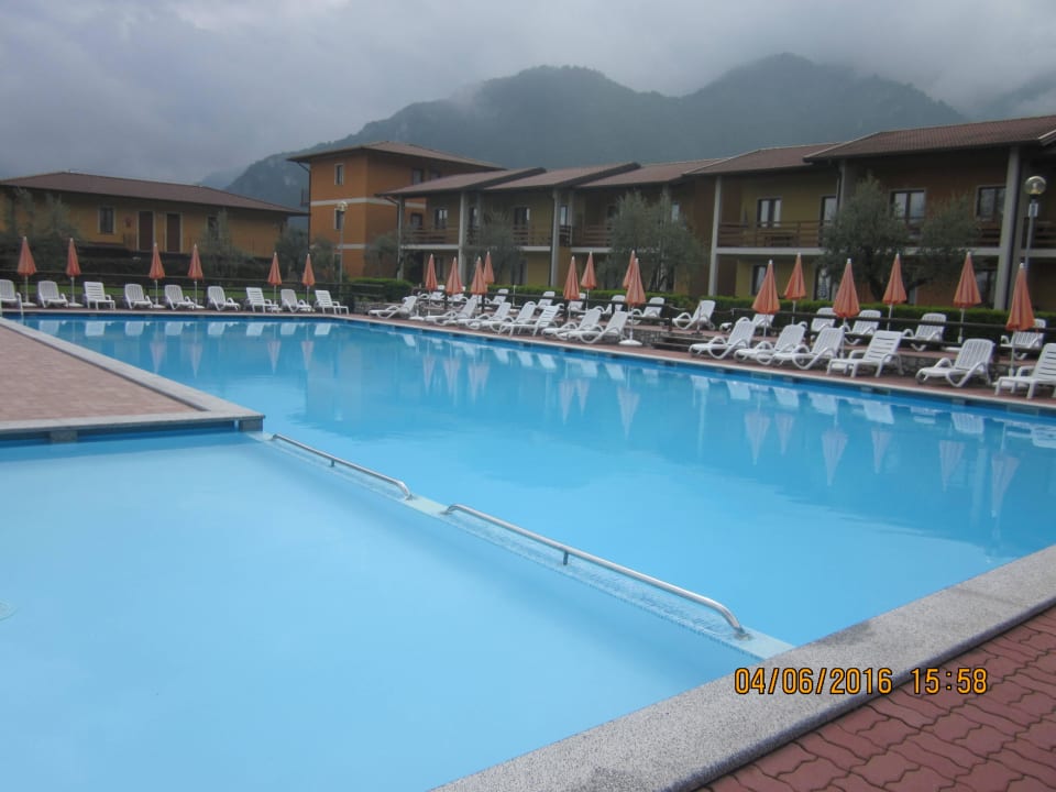 Pool Hotel Residence La Pertica