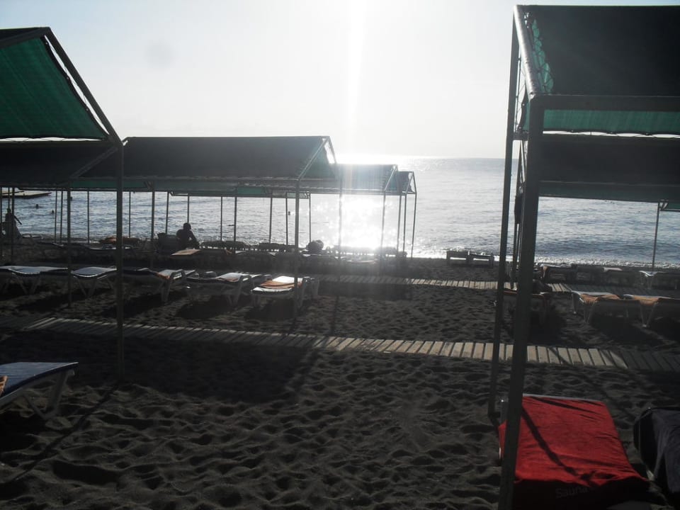 Blick über den Kiesstrand Ulusoy Kemer Holiday Club