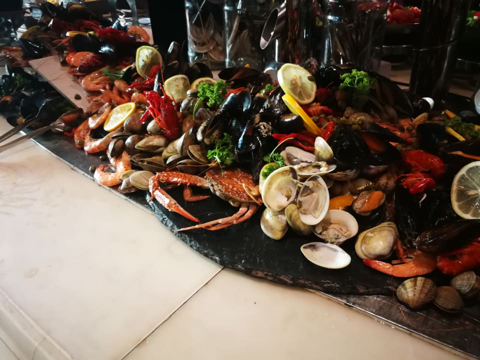 Gastro Ajman Saray, a Luxury Collection Resort