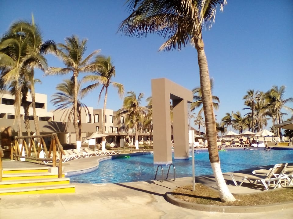 Pool Hotel Holiday Inn Express Cabo San Lucas