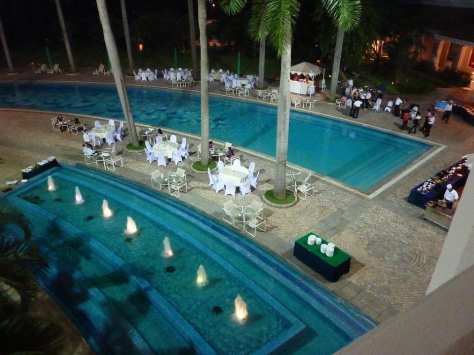 Poolanlage Daewoo Hotel