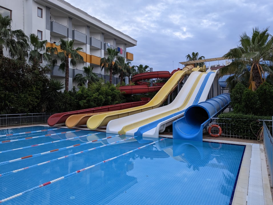 Pool Hane Family Resort