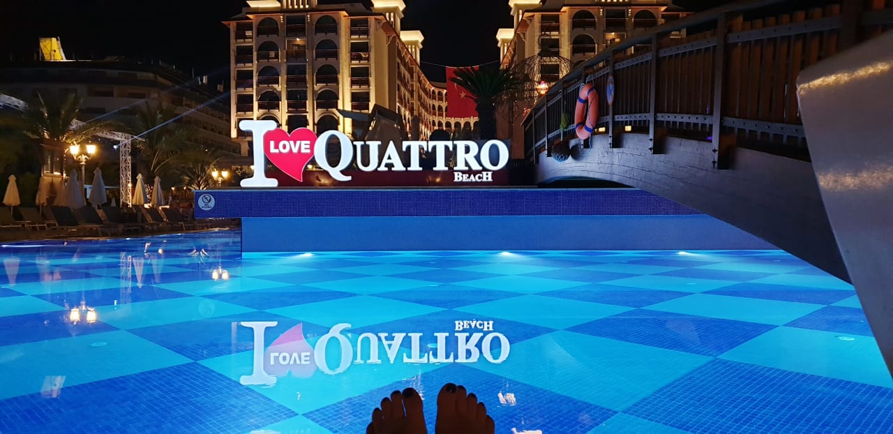 Pool Quattro Beach Spa & Resort