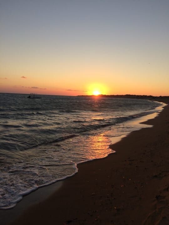 Strand Sandy Beach Resort