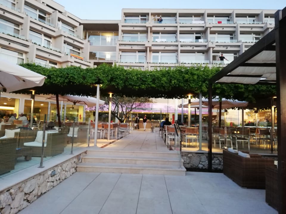 Außenansicht Hotel Mediteran Plava Laguna