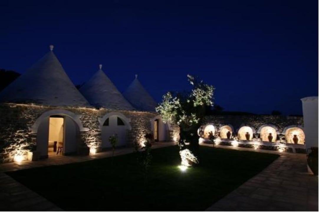 Relaxing in Masseria Masseria Quis Ut Deus