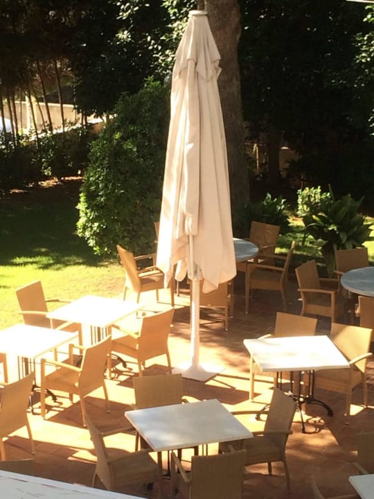 Blick vom Balkon zur Speiseterasse Canyamel Park Hotel & Spa 16+ Adults only