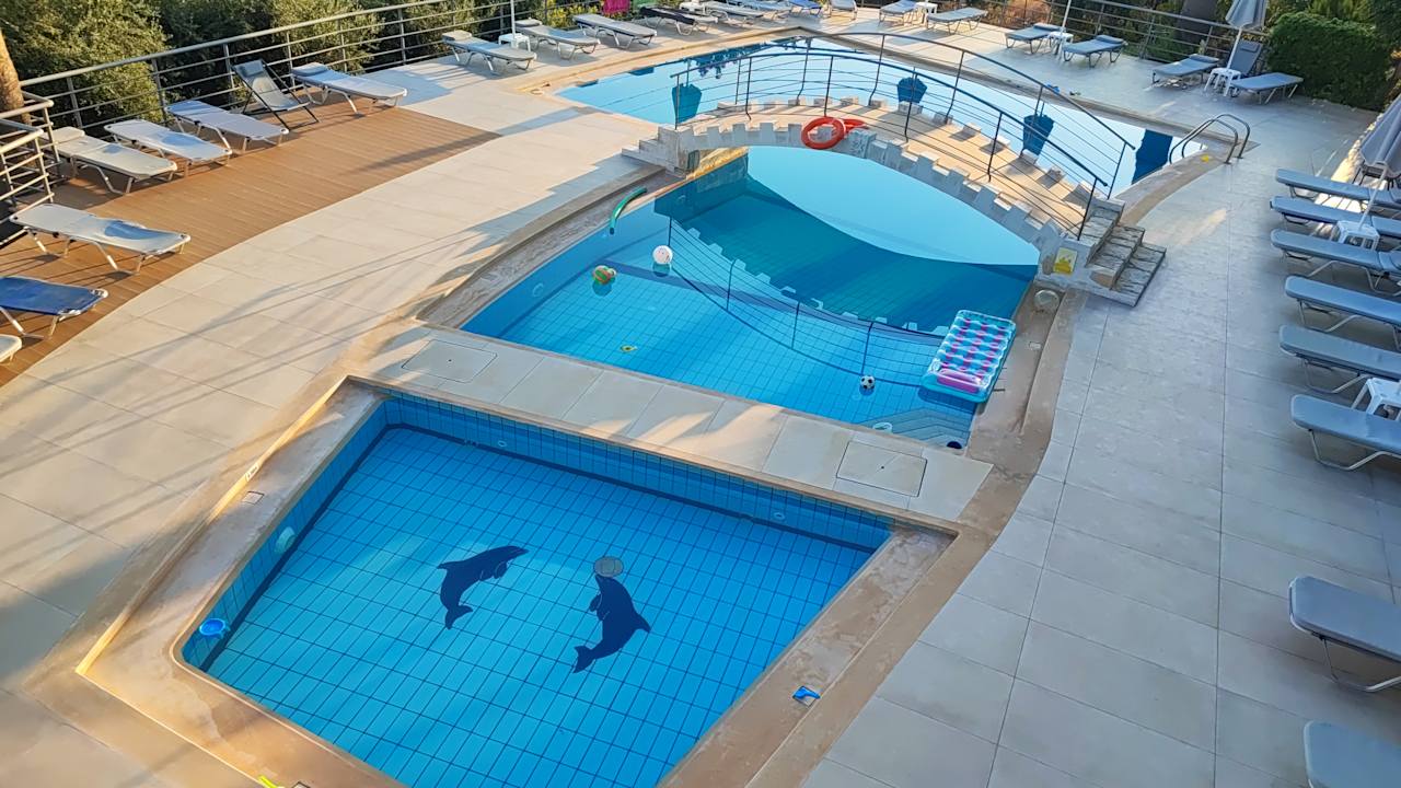 Pool Oasis Scaleta Hotel