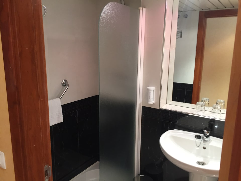 Zimmer Dormirdcine Alicante