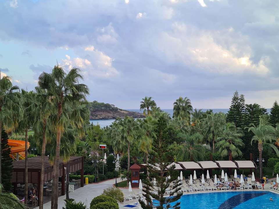 Pool Saphir Resort & Spa