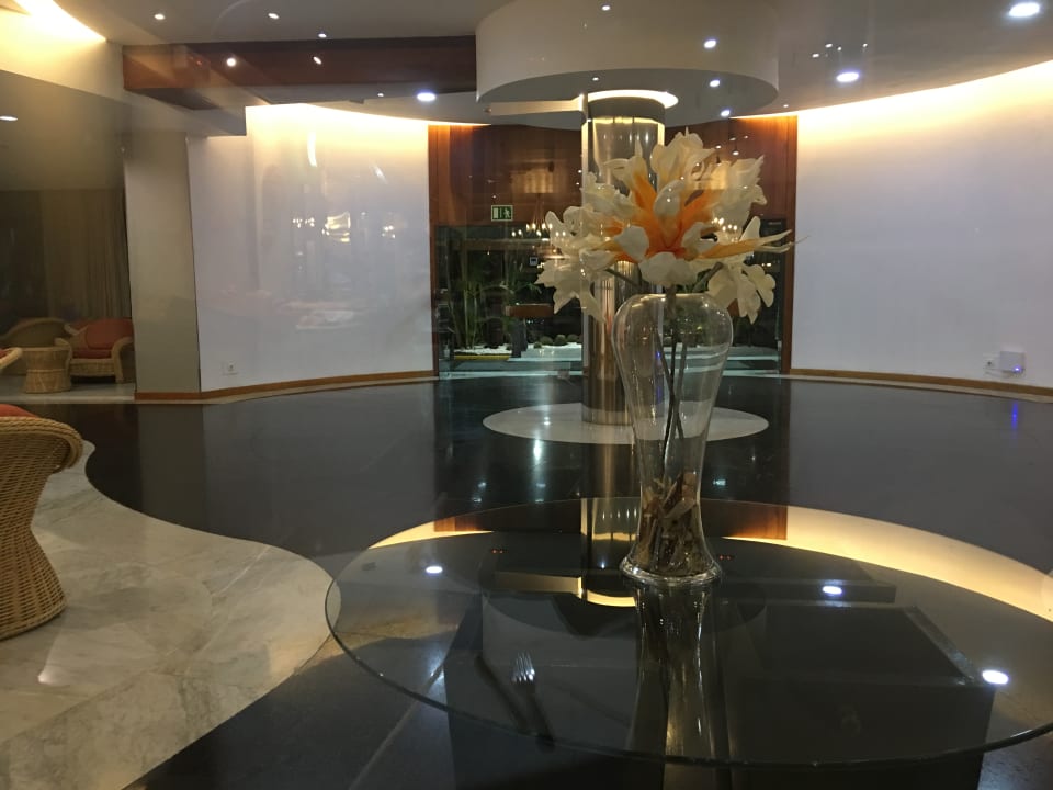 Nicht nochmal Hotel Escorial? Bull Escorial & Spa