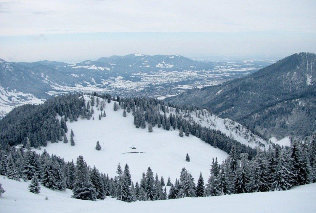Ausblick Richtung Lenggries DAV Lenggrieser Hütte