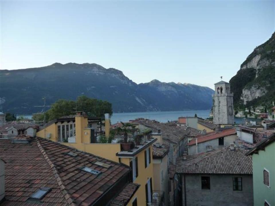 Blick von der Dachterrasse Hotel Antico Borgo