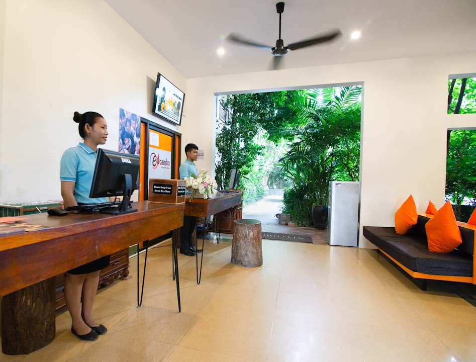 Lobby eOcambo Village