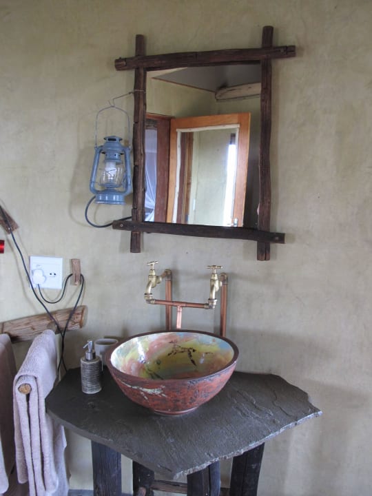Washbasin Kalahari Red Dunes Lodge