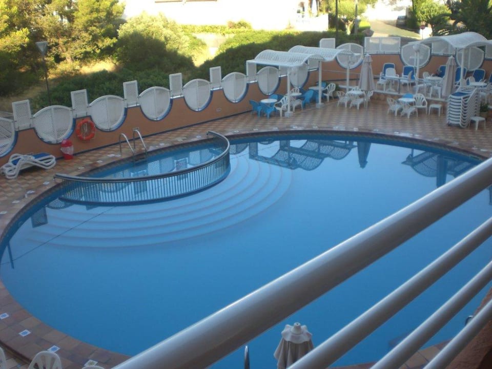 Pool vom 1. OG aus gesehen Hotel & Apartments Vista Park