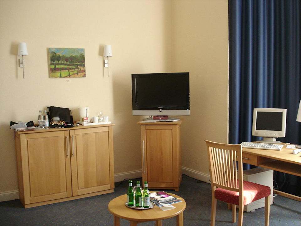 Super Zimmer Hotel Gates