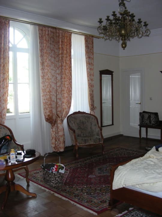 Schlossbergzimmer Villa Keller by Erasmus