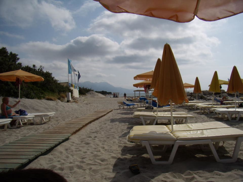 Hotelstrand Blick Richtung Kardamena Porto Bello Beach