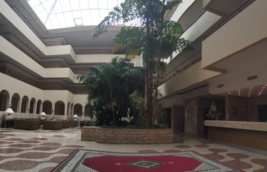 Lobby Grand Muthu Forte da Oura