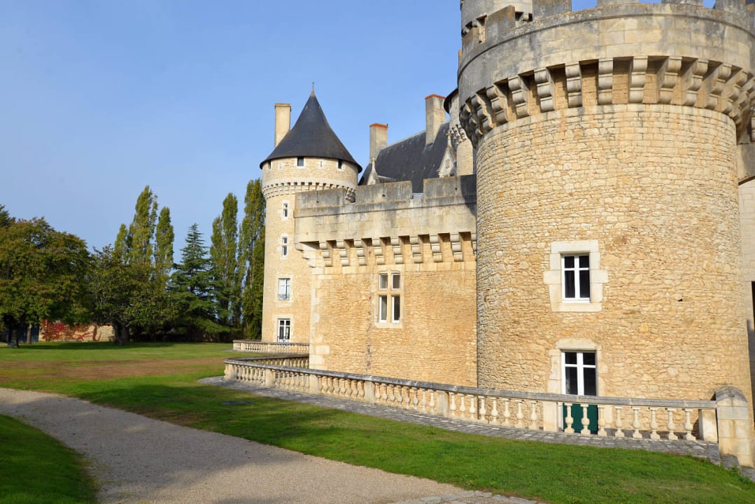Grosszügige ruhige Gartenanlage Hapimag Resort Château de Chabenet