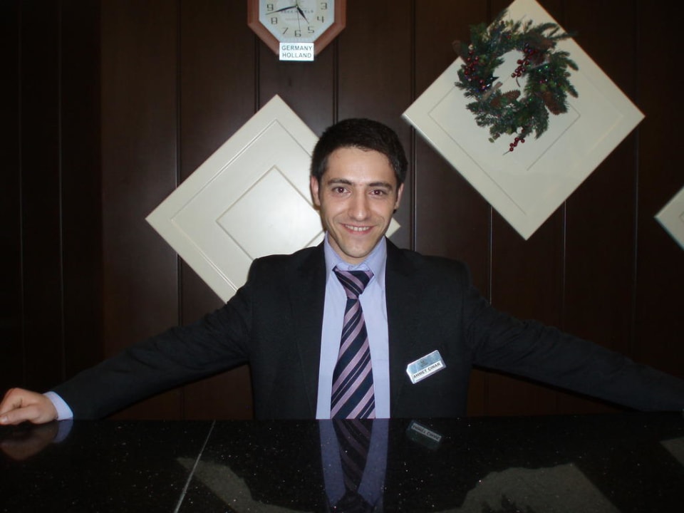 Sehr netter Rezeptionist Hotel Aslan City Kleopatra