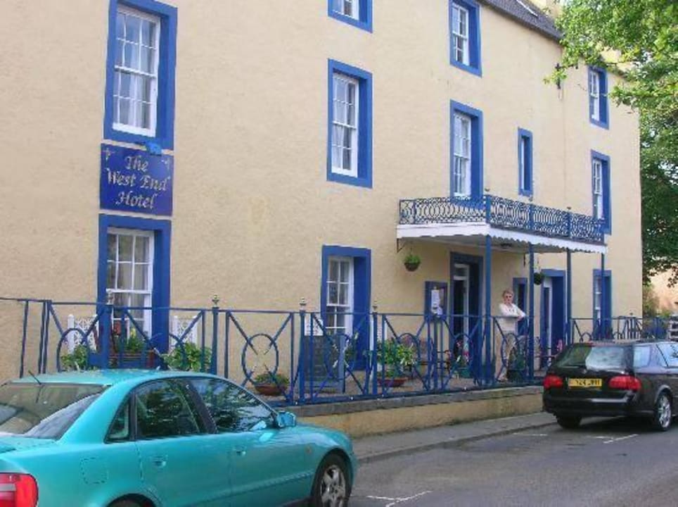 Front West End Hotel