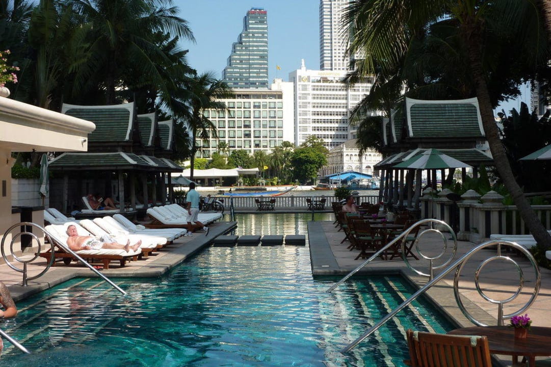 Relaxen Hotel The Peninsula Bangkok