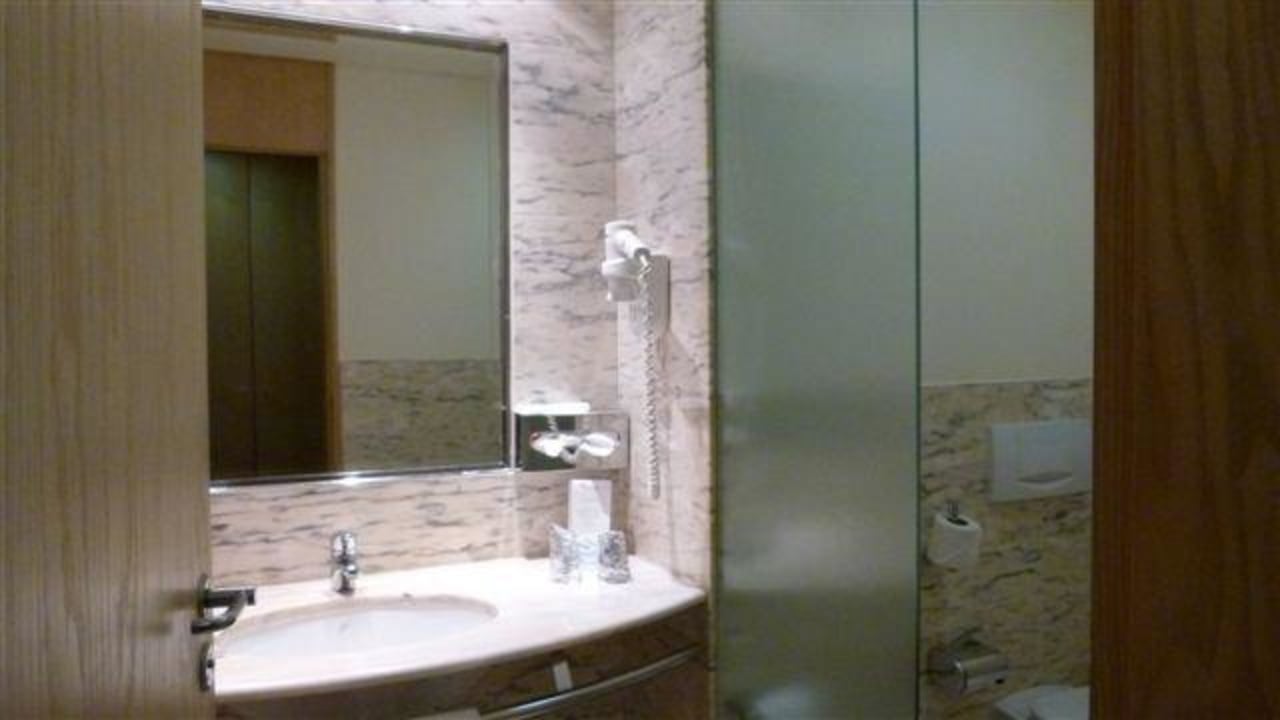 Badezimmer The Lince Azores Great Hotel