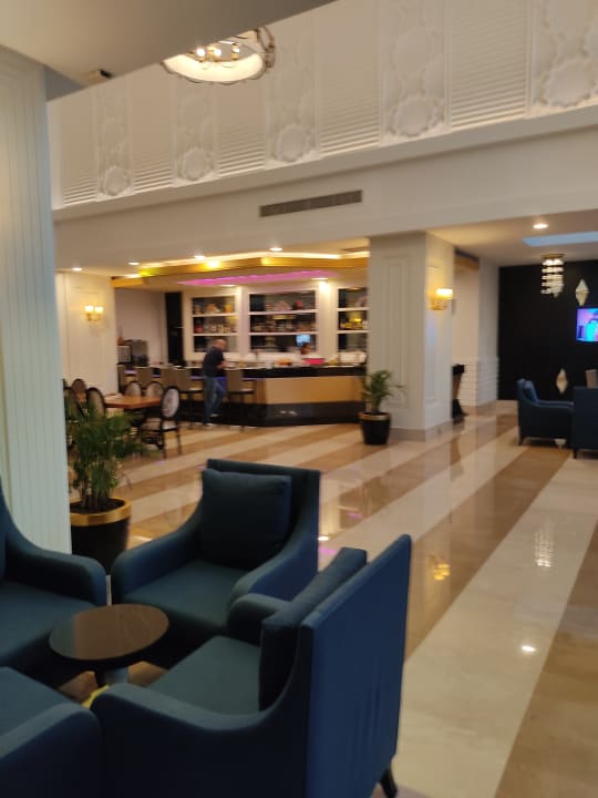 Lobby Mary Hotel Side