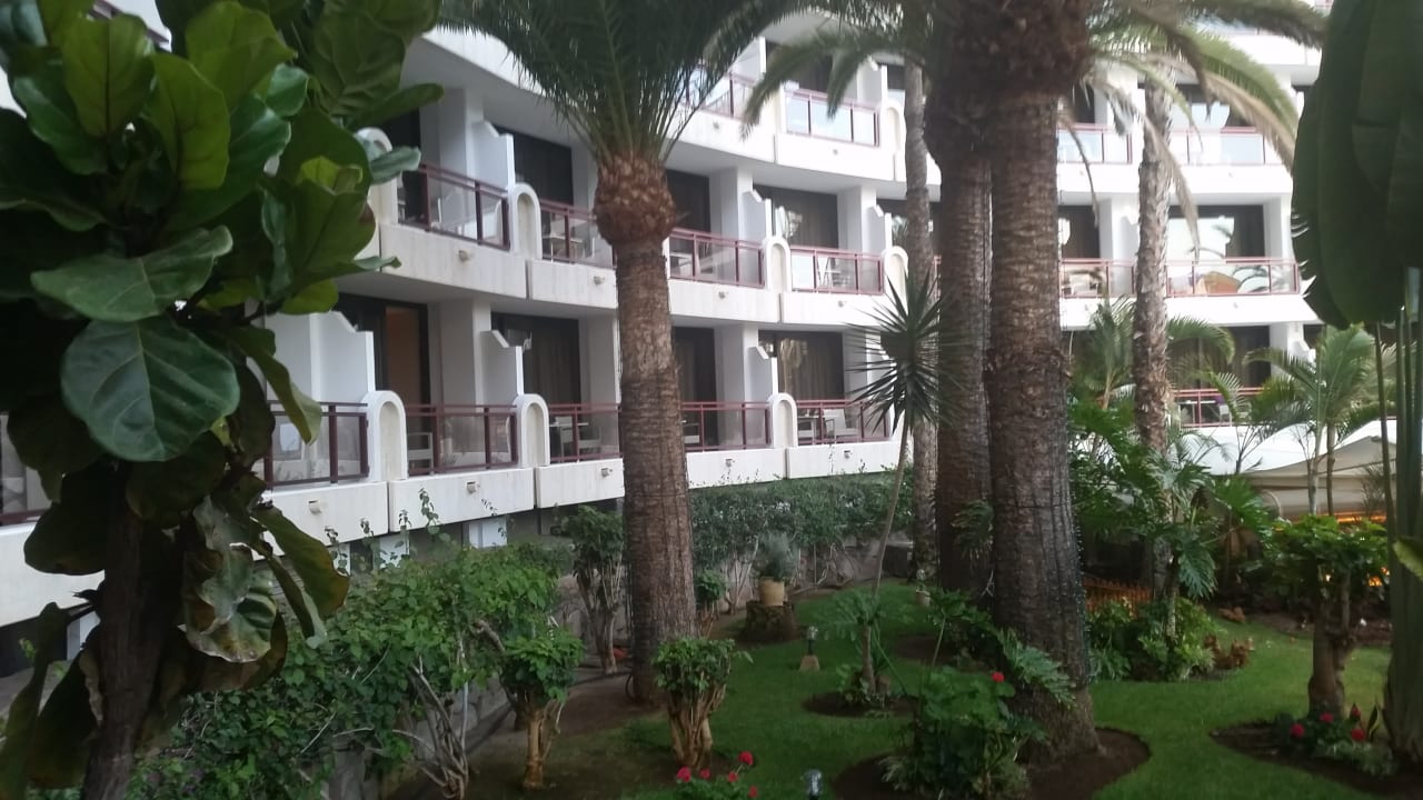 Gartenanlage Seaside Hotel Sandy Beach