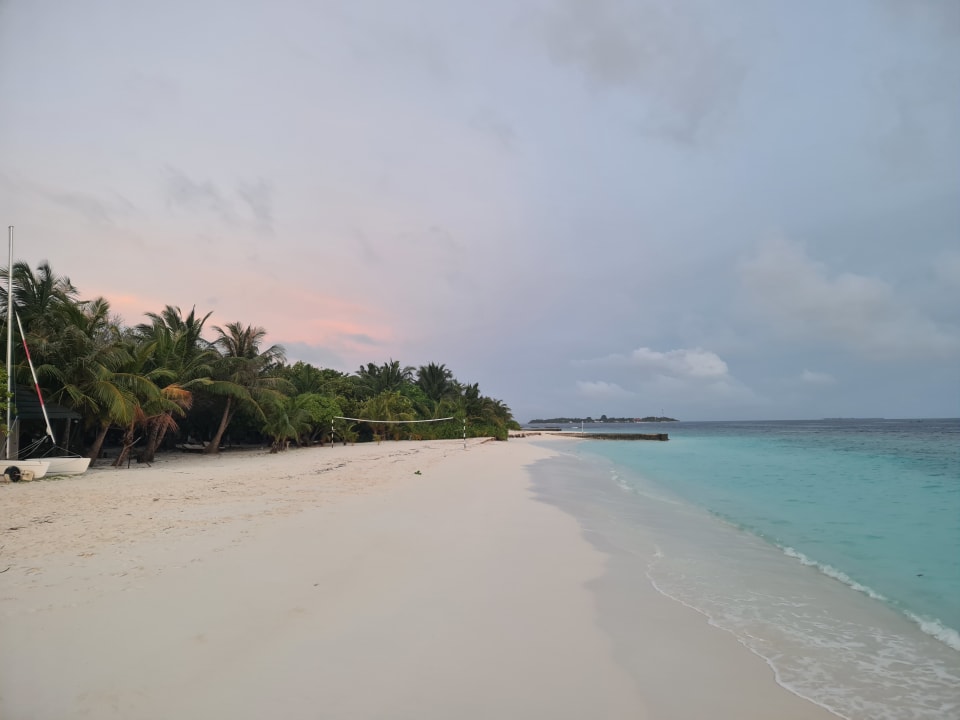 Strand Adaaran Select Meedhupparu Island Resort - Premium All Inclusive