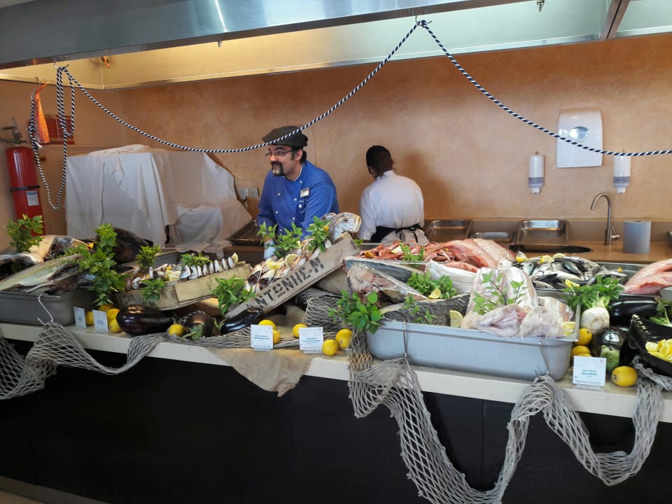 Restaurant TUI BLUE Oceanis Beach and Spa Resort