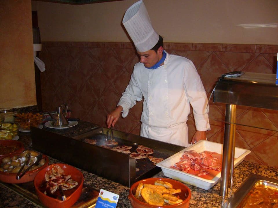 Abendessen allsun App.-Hotel Orient Beach