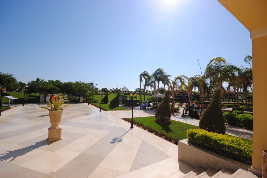 Gartenanlage Steigenberger ALDAU Beach Hotel