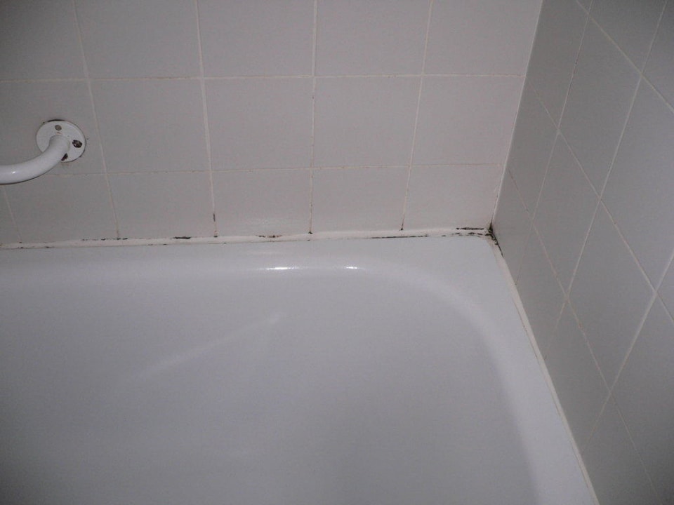 Schimmel Badewanne Hotel Brady - Gare de l'Est