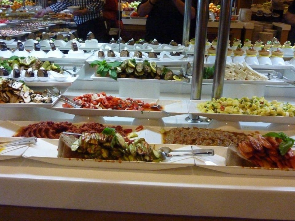 Dessertbüffet Ramada Plaza by Wyndham Antalya