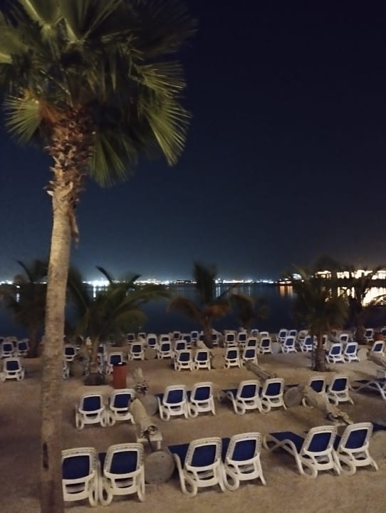Strand Hampton by Hilton Marjan Island